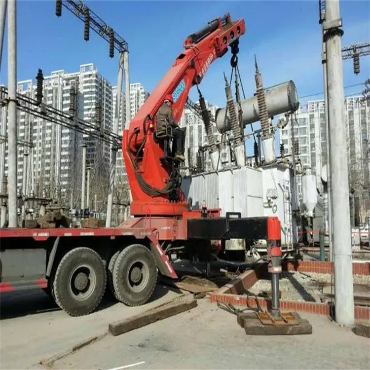 坦洲镇就近吊车出租|工地厂房吊装设备租赁|24小时高效响应