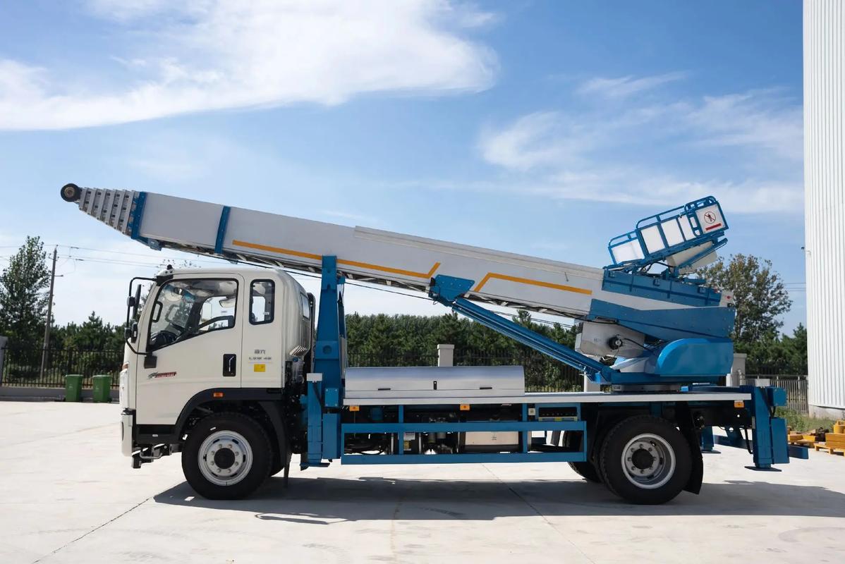 坦洲镇云梯上料车租赁费用