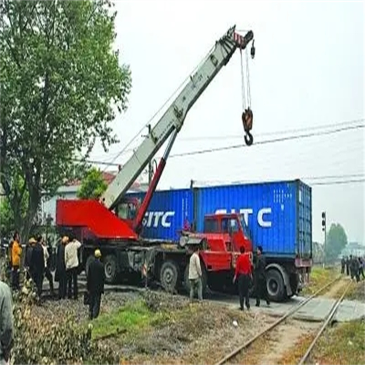 坦洲镇如何快速找到附近的吊车救援公司