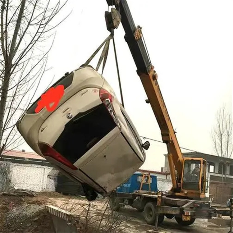 坦洲镇随时待命，吊车24小时道路救援服务全解析